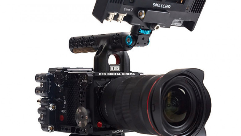 RED DIGITAL CINEMA KOMODO-X Digital Cinema Camera