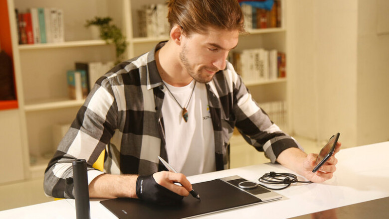 Why Hire Dedicated Graphic Designers in 2025