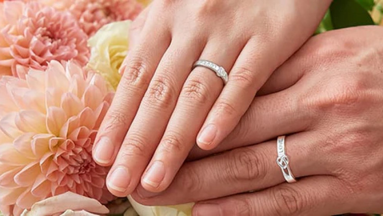 How to Choose the Perfect Engagement Ring: A Complete Guide by MK Jewels