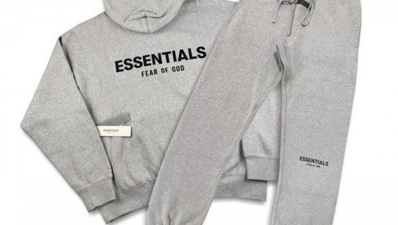 The Essential Hoodie A Fashionable Friend for Every Season