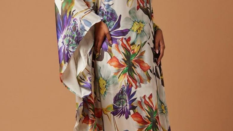 Caftan Dress Styling Ideas for a Chic and Comfortable Look
