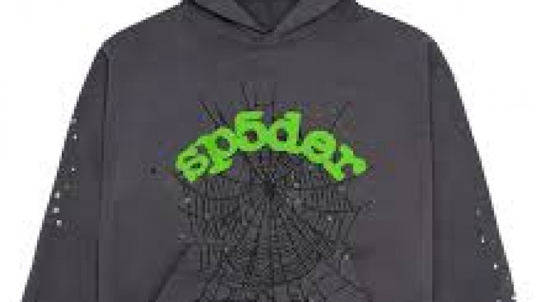 The Sp5der T-Shirt: A Statement in Every Stitch
