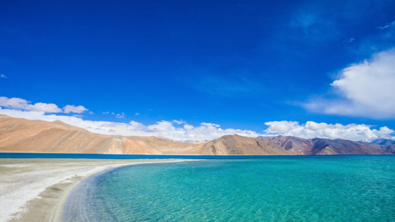 Discover the Real Pangong Lake Temperature Year-Round