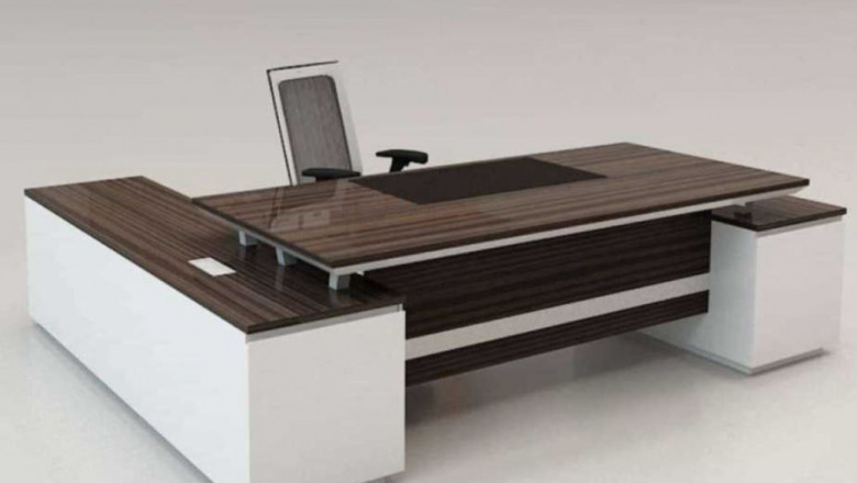 Choosing the Perfect Conference Room Table: A Comprehensive Guide