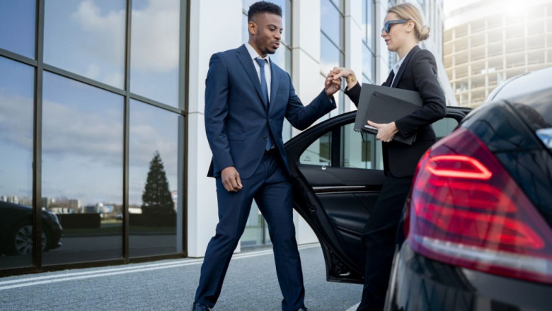 NYC Luxor Limo – Redefining Limo Service to/from LGA Airport