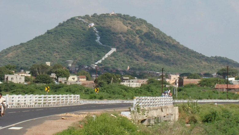 Chotila is a sacred hilltop temple town in Gujarat