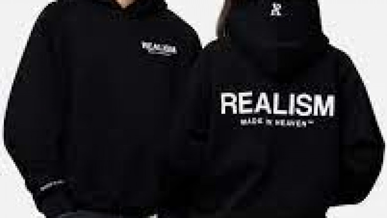 Realism Hoodie and Jumper: A Blend of Comfort, Style, and Streetwear Identity