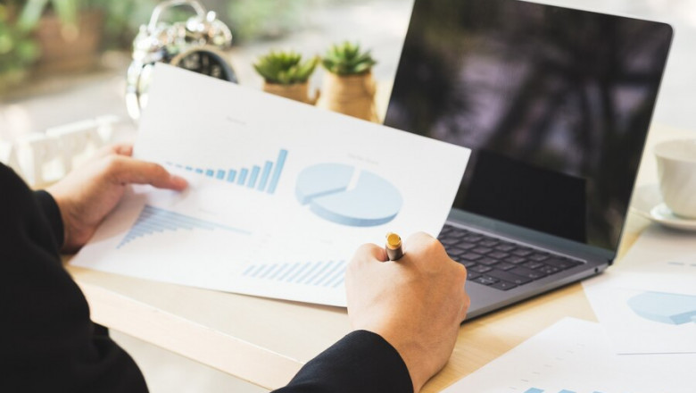 Emerging Trends in the Industrial Controls Market: A 2024–2031 Perspective