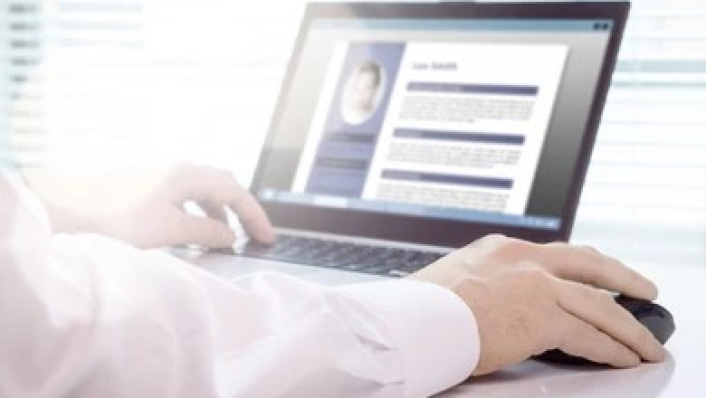Visual Resumes: PDF, Website, or LinkedIn – What Works Best in 2025?