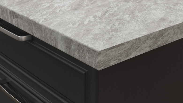 Grey Marble Worktops vs. White Marble: Which One Suits Your Home?