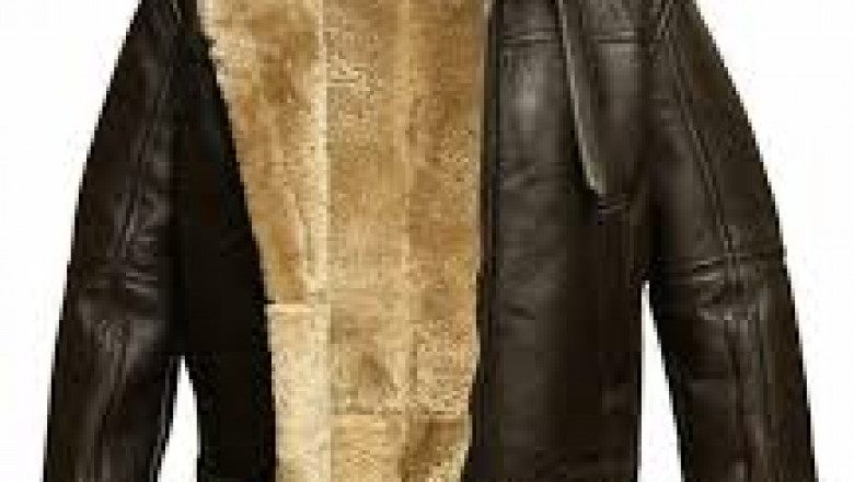 How to Style a Sheepskin Jacket for Every Season