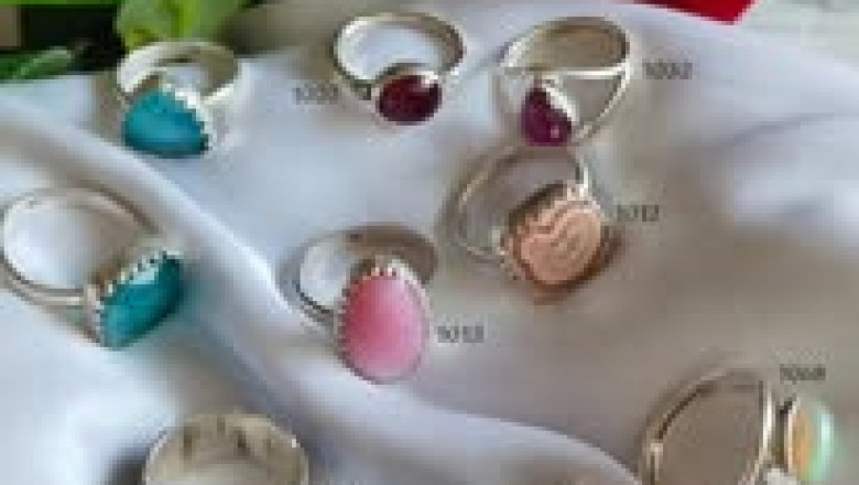 Latest wholesale gemstone jewelry at Akrati Jewels