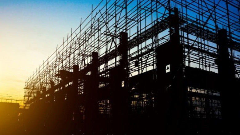 Buying vs. Renting: What’s Better for Vertical Standards in Gandhi Nagar?