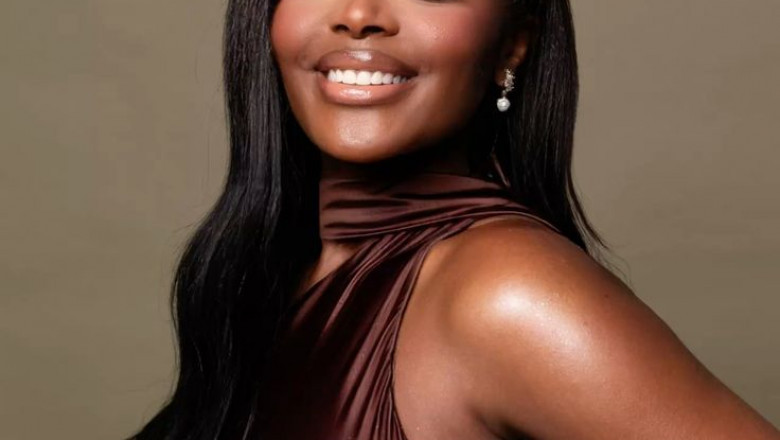 Score Big on Clip In Hair Extensions During the Semi-Annual Sale Extravaganza
