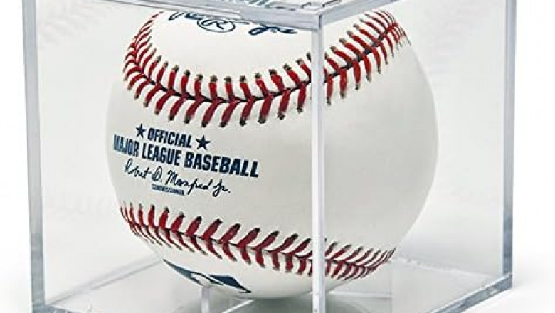 Collecting Memories: Why a Memorabilia Box is Essential