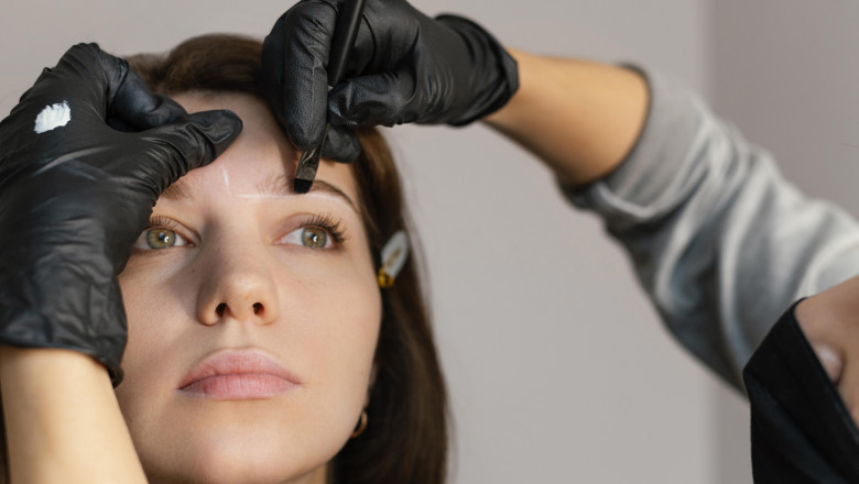 Master the Art of Beauty: Permanent Makeup Training in Chicago with Beauty By Jenny