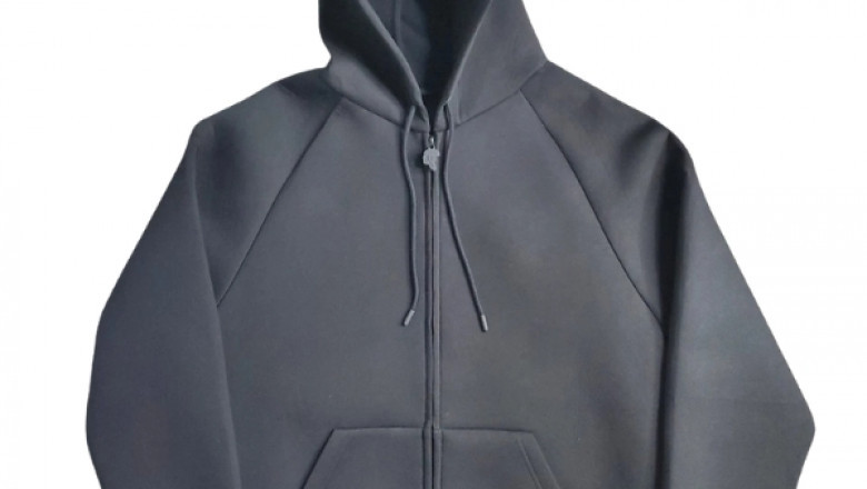 “Why Syna World Hoodies Are the Ultimate Everyday Staple”
