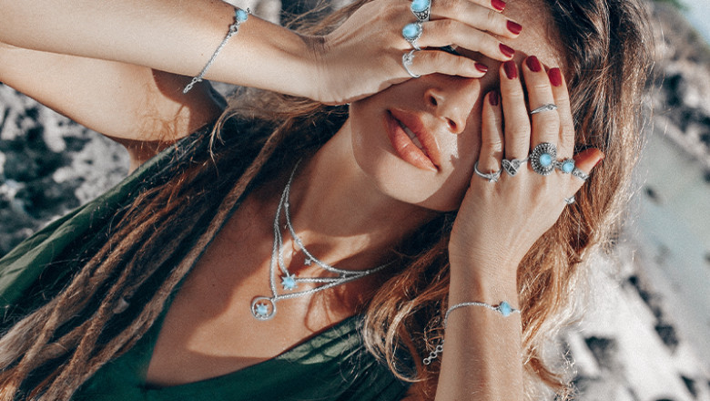 Why Larimar Jewelry Is Loved by Celebrities and Influencers