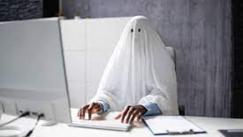 Step-by-Step Guide to Working with a Ghostwriter