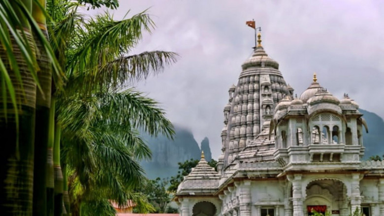 Explore Maharashtra’s Spiritual Side with Nashik Tour Package