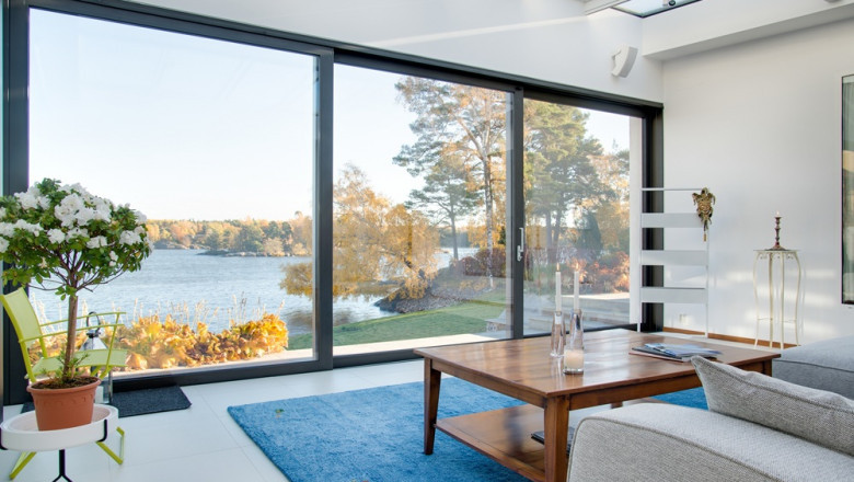 Glass Varieties That Elevate the Interior of Your Home