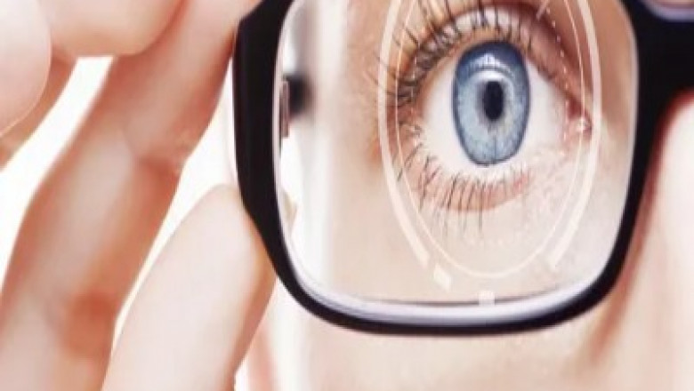North America Vision Care Market Growth and Trends